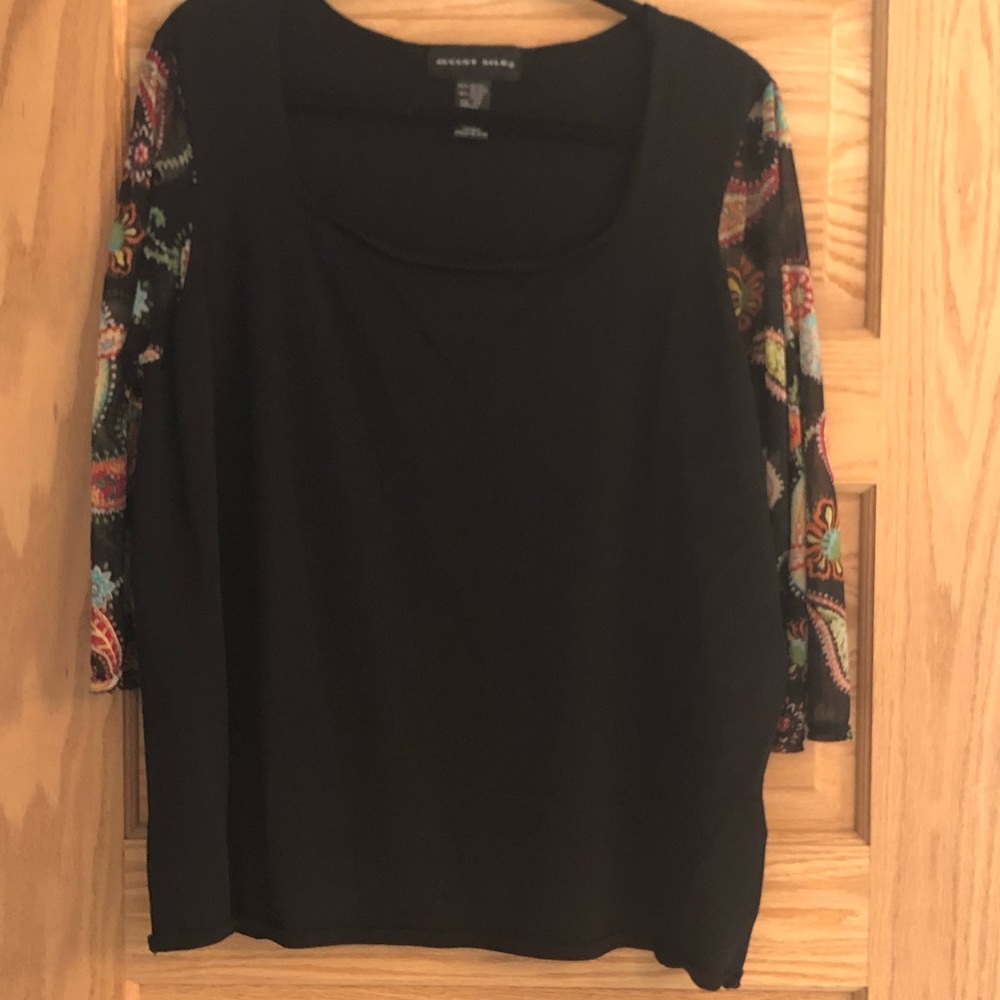 Women’s blouse size 2X gently worn